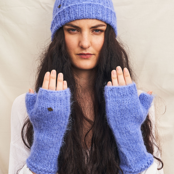 完売品＜TODAYFUL＞seamless mitten arm warmers todayful seamless mitten arm warmers - メルカリ